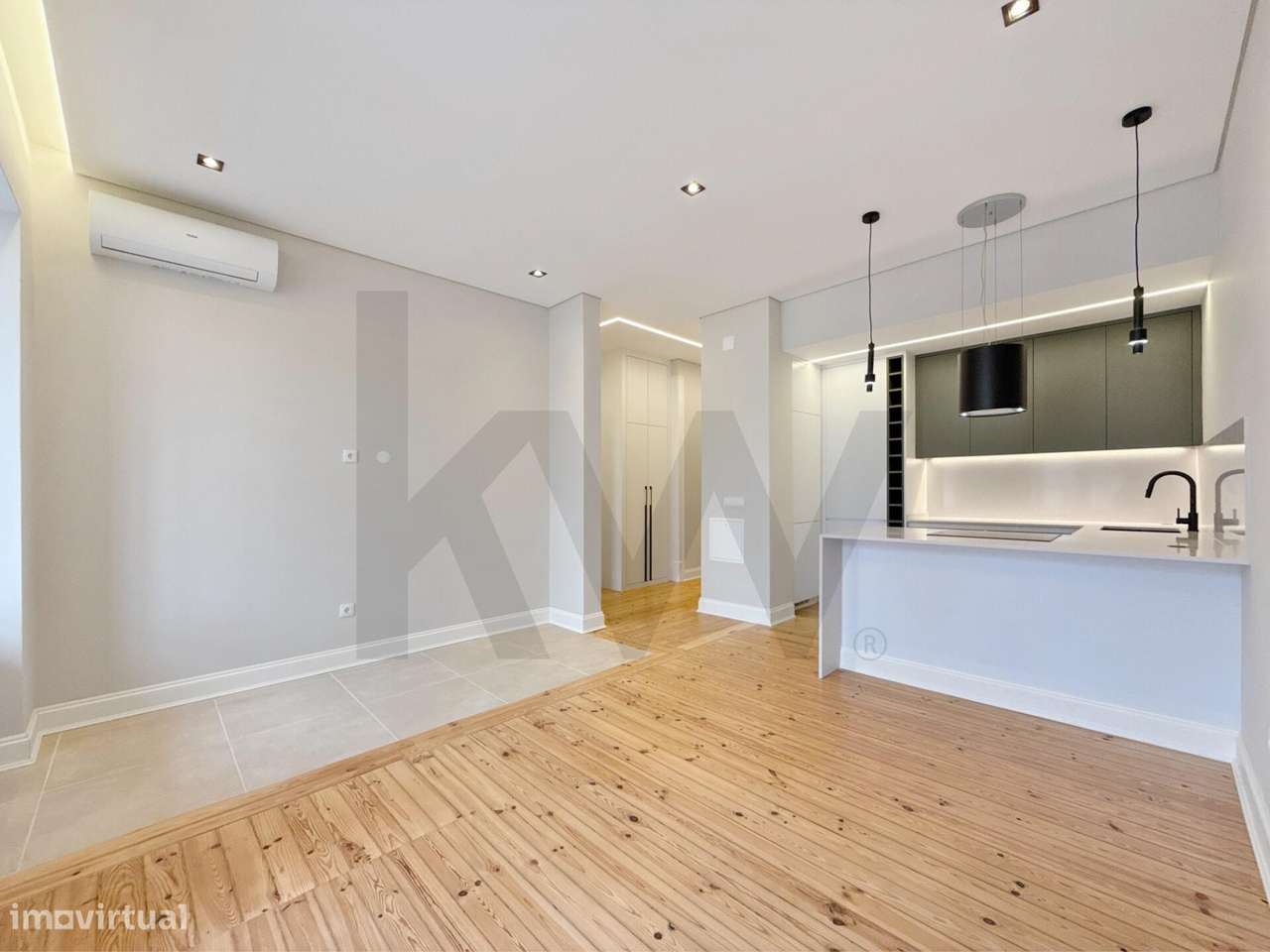 Apartamento T3 Remodelado com 2 Suites e Closet na Avenida Almirante R - Grande imagem: 4/52