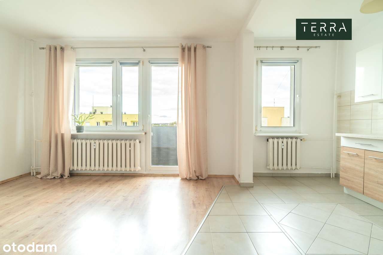 Słoneczne mieszkanie dwupokojowe do zamieszkania z balkonem-5