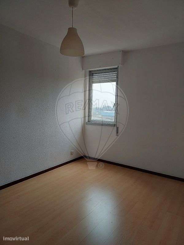 Apartamento T2 para arrendamento - Grande imagem: 5/9