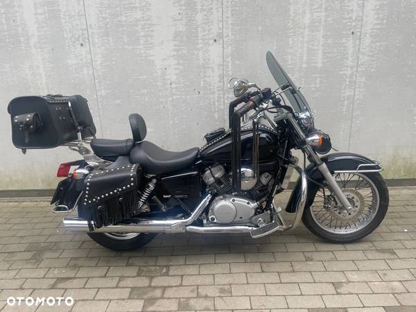 Honda Shadow - 1