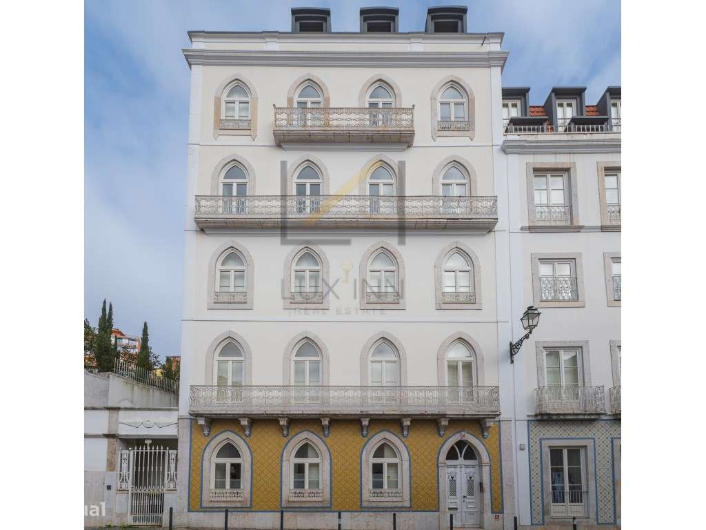 Penthouse T2 Lisboa, Condomínio com piscina - Grande imagem: 2/60