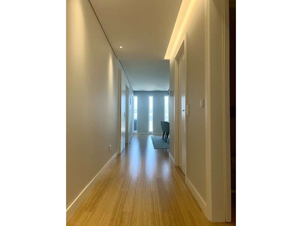 Penthouse T4 | Praça Velasquez | Terraço Privativo com Jacuzzi-6