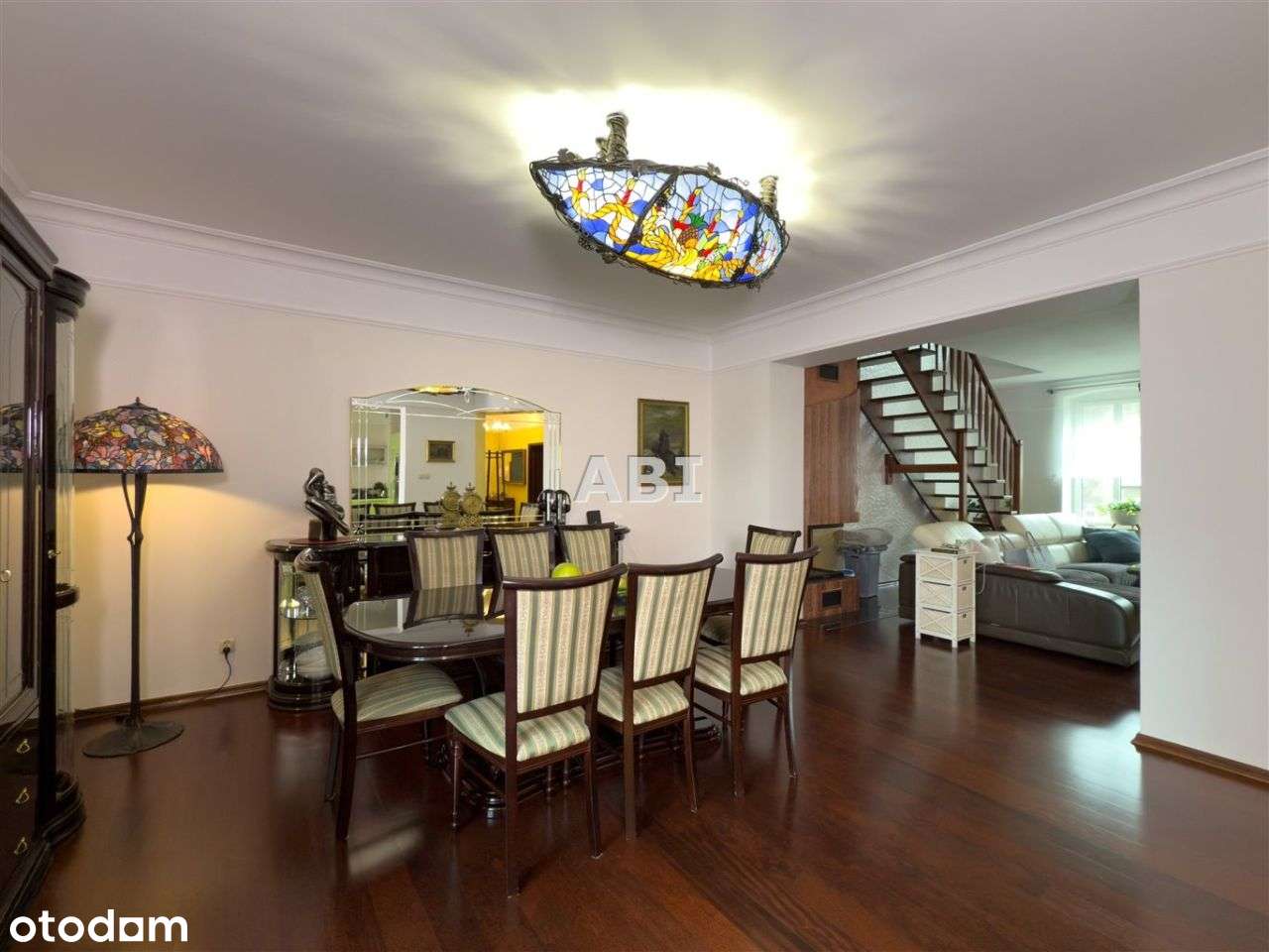 Klimatyczna w pełni wykończona kamienica w centrum-12