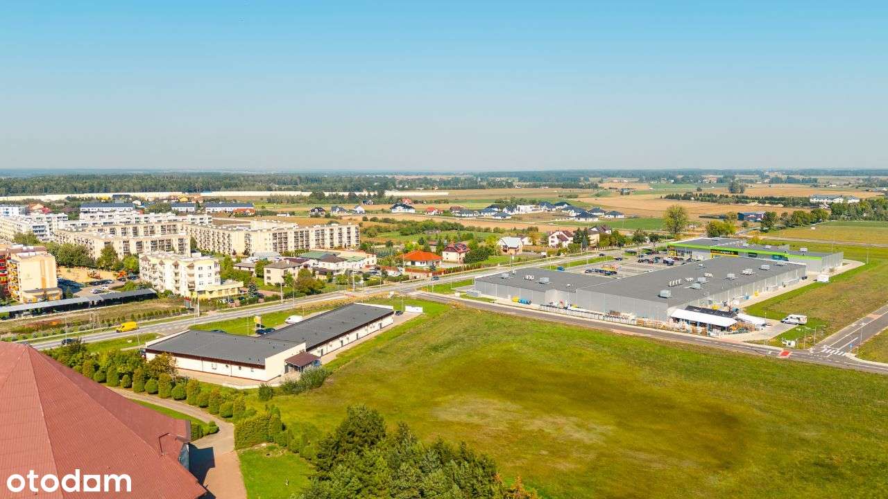 Lokal w parku handlowym obok marketu Dino - Pełny obrazek: 5/8