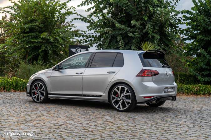 VW Golf - 6