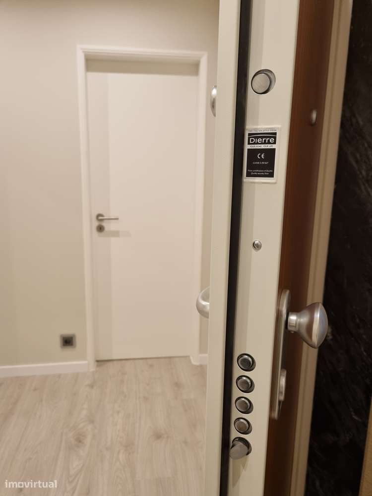 T4/T3 Renovado no Bairro do Liceu-29