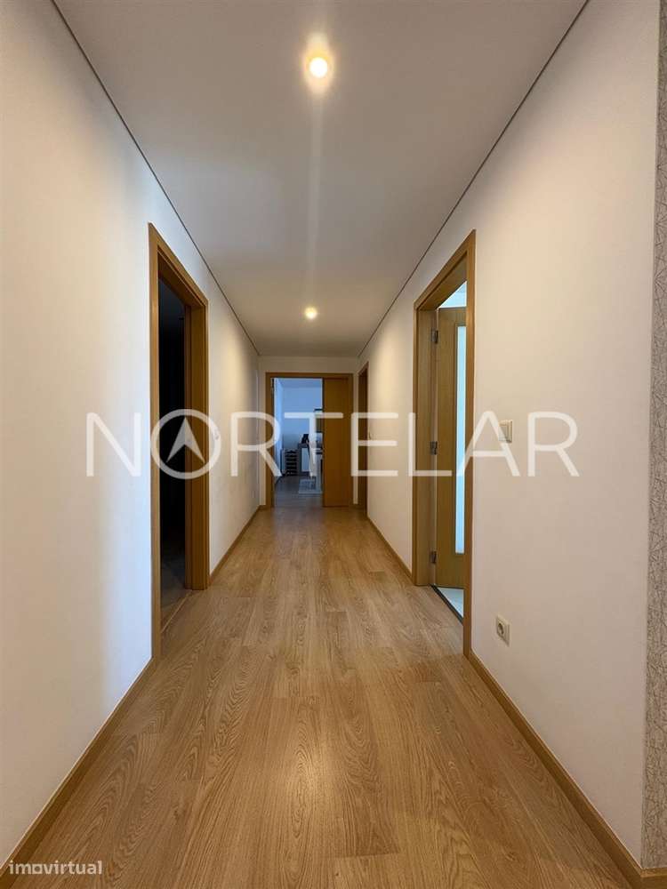 Apartamento T3 Venda em Bougado (São Martinho e Santiago),Trofa-6