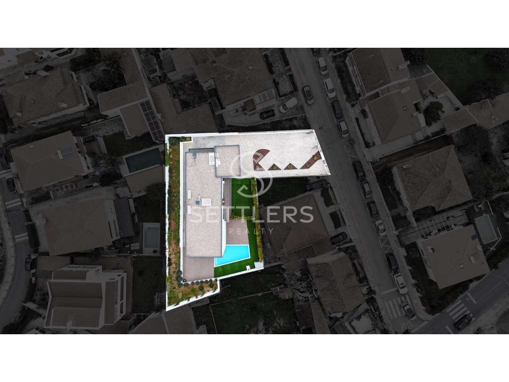 Moradia T4 isolada - Parede-37