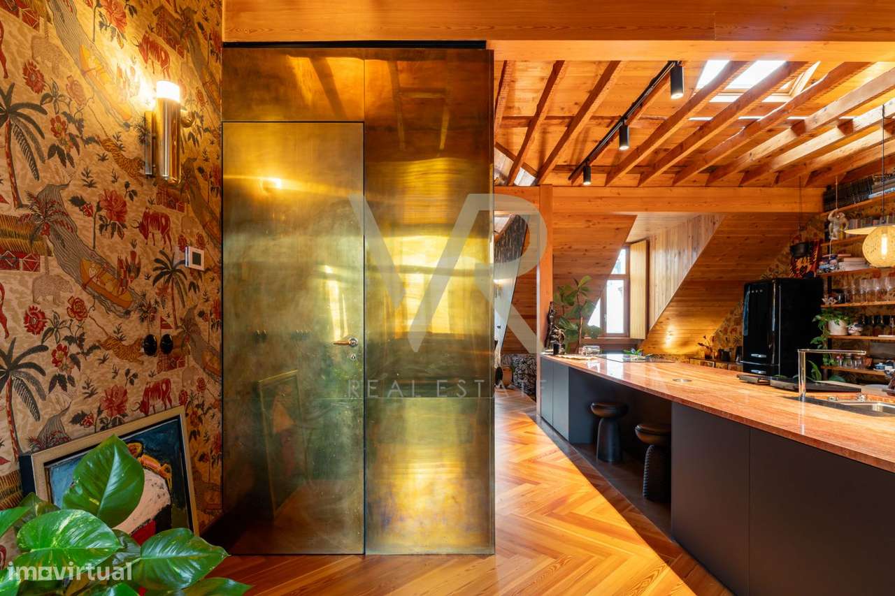 Loft único num edifício histórico de 1906 – charme, luz e exclusi-10