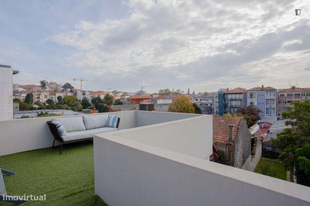 Apartamento com 1 quartos - localizado em Cedofeita Porto - Grande imagem: 4/9