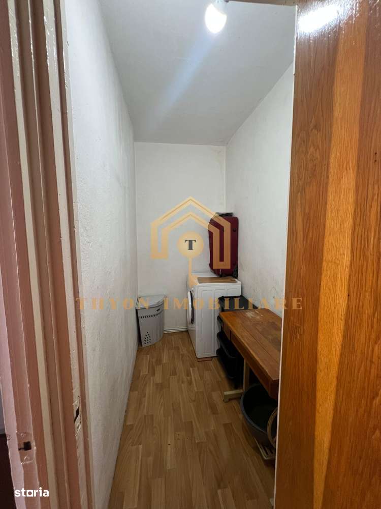 Apartament de vânzare cu 3 camere, 2 băi, 78 mp, în Sebeș-9