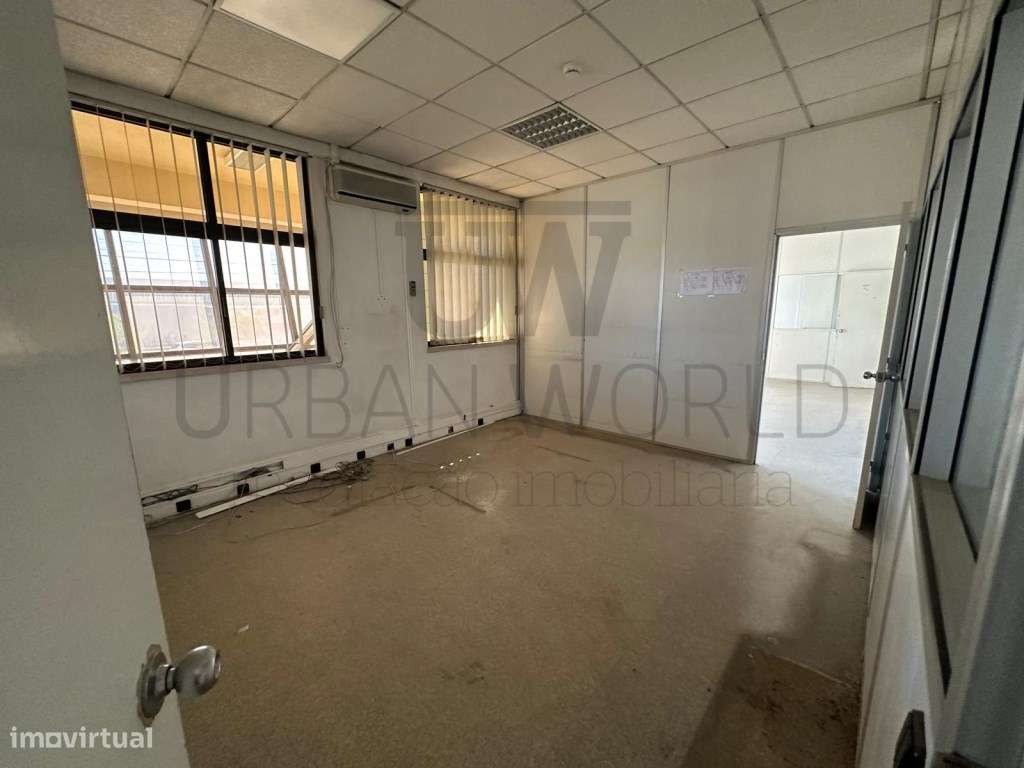 Armazém Industrial, Z. Industrial Torres Novas - Santarém, 12.056 m2-18