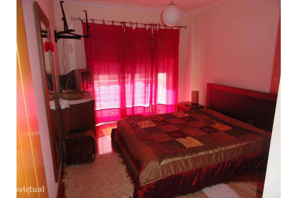 Apartamento T2 com terraço - amorosa - Grande imagem: 4/5