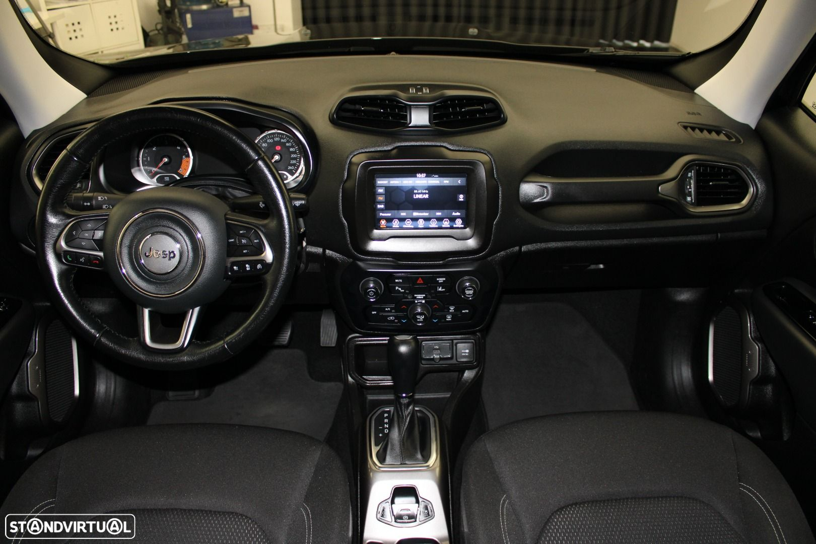 Jeep Renegade 1.6 MJD Limited DCT - 9