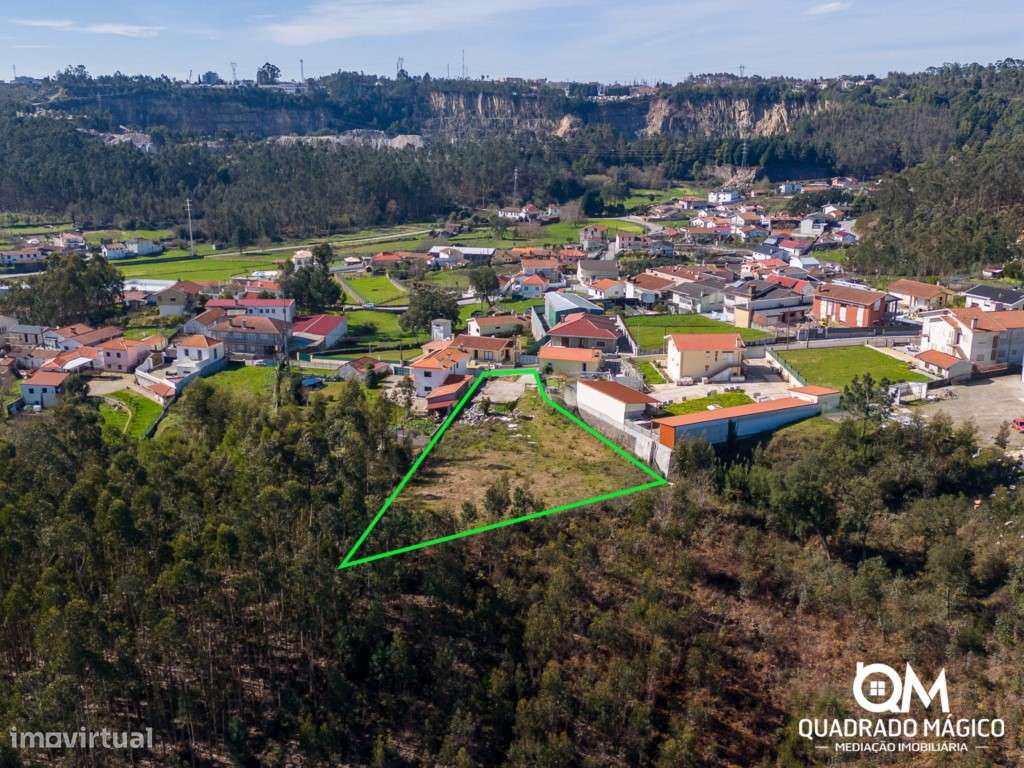 Terreno com 1870m² para Construir a Sua Moradia de Sonho, Próximo d...-8