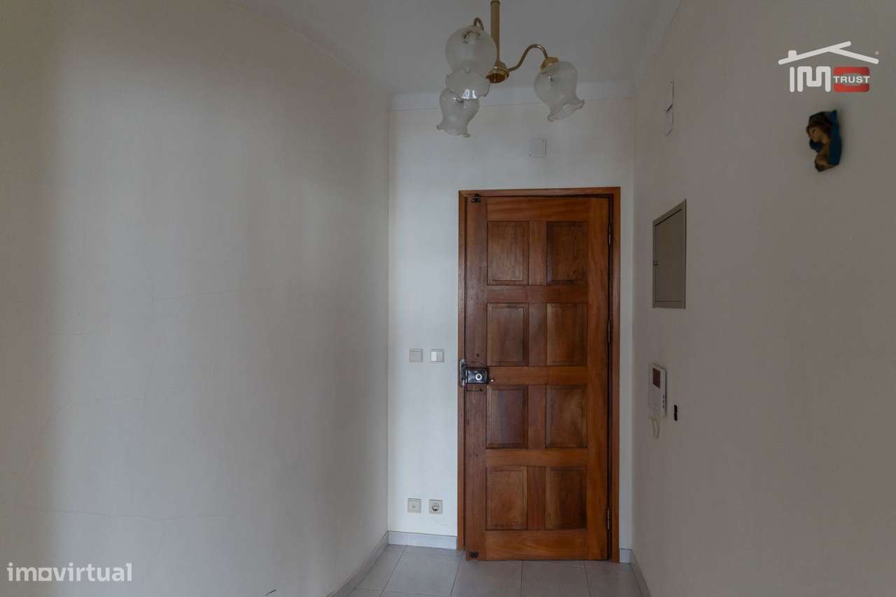 APARTAMENTO T3 MOBILADO COM ELEVADOR, SÓTÃO, LUGAR DE PARQUEAMENTO ...-7