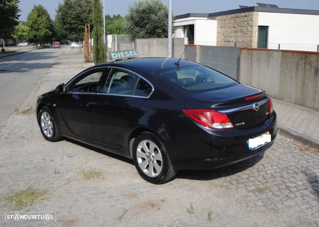 Opel Insignia 2.0 CDTi Cosmo ecoFLEX - 4