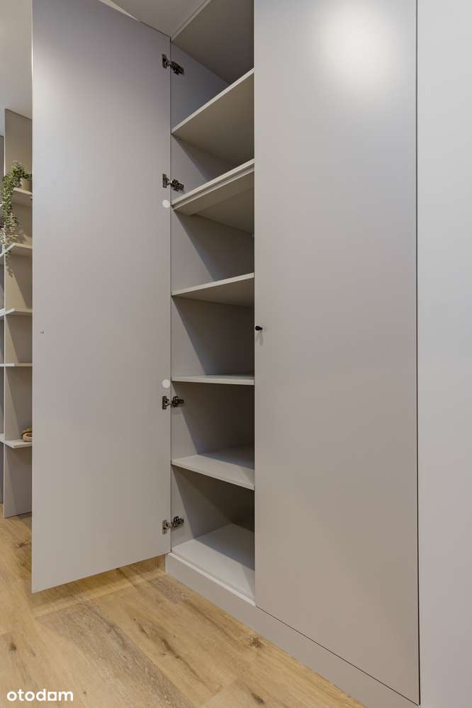 Wysoki standard/ Blisko Parku / Bez PCC/ Miejsce parkingowe !!!-13