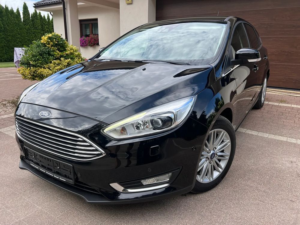 Ford Focus Mk3 (2010-2018) 1.5 EcoBoost Titanium Business 2017