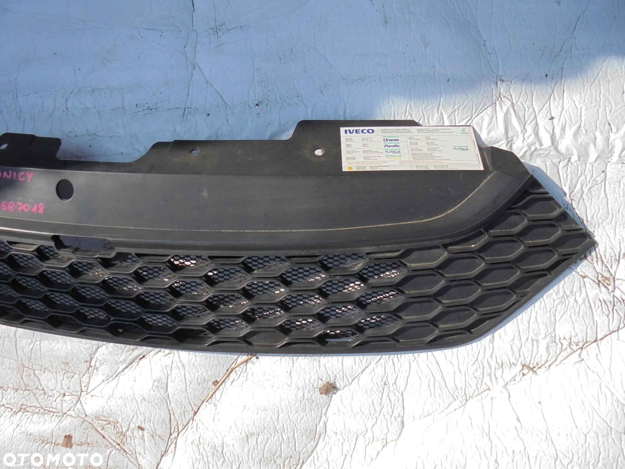 IVECO DAILY GRILL ATRAPA - 3