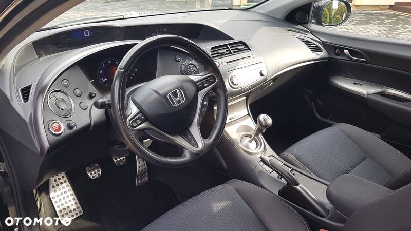 Honda Civic 1.8i-VTEC Sport - 27