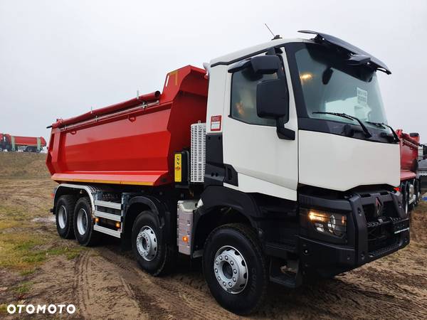 Renault K440 8x4 - 1