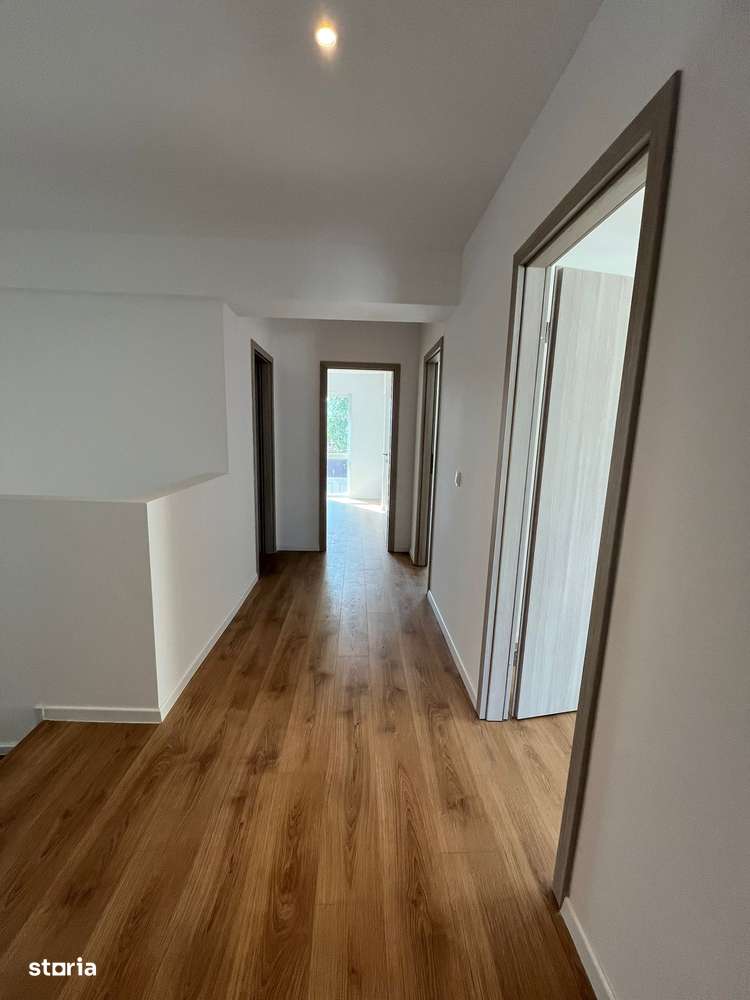 Duplex, 4 Camere, P+1E, 155 mp, 200 mp curte-9