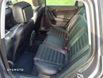 Volkswagen Passat 2.0 TDI DPF Highline - 14