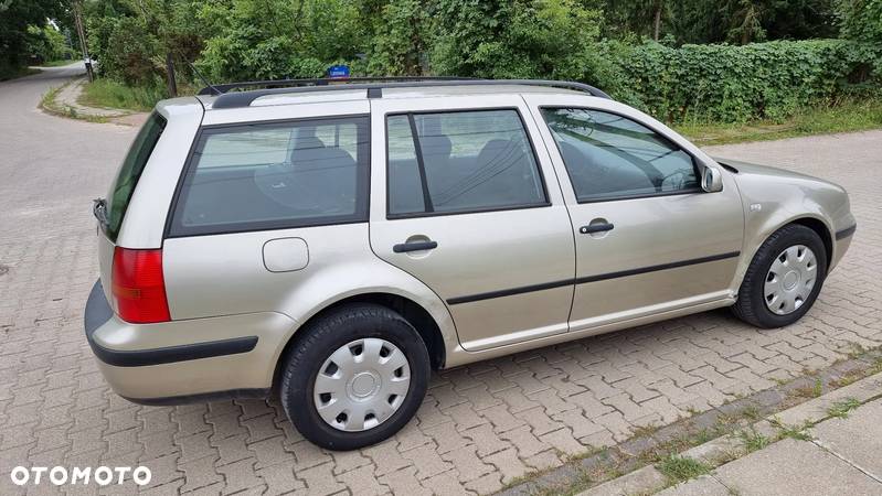 Volkswagen Golf IV 1.6 Comfortline - 30