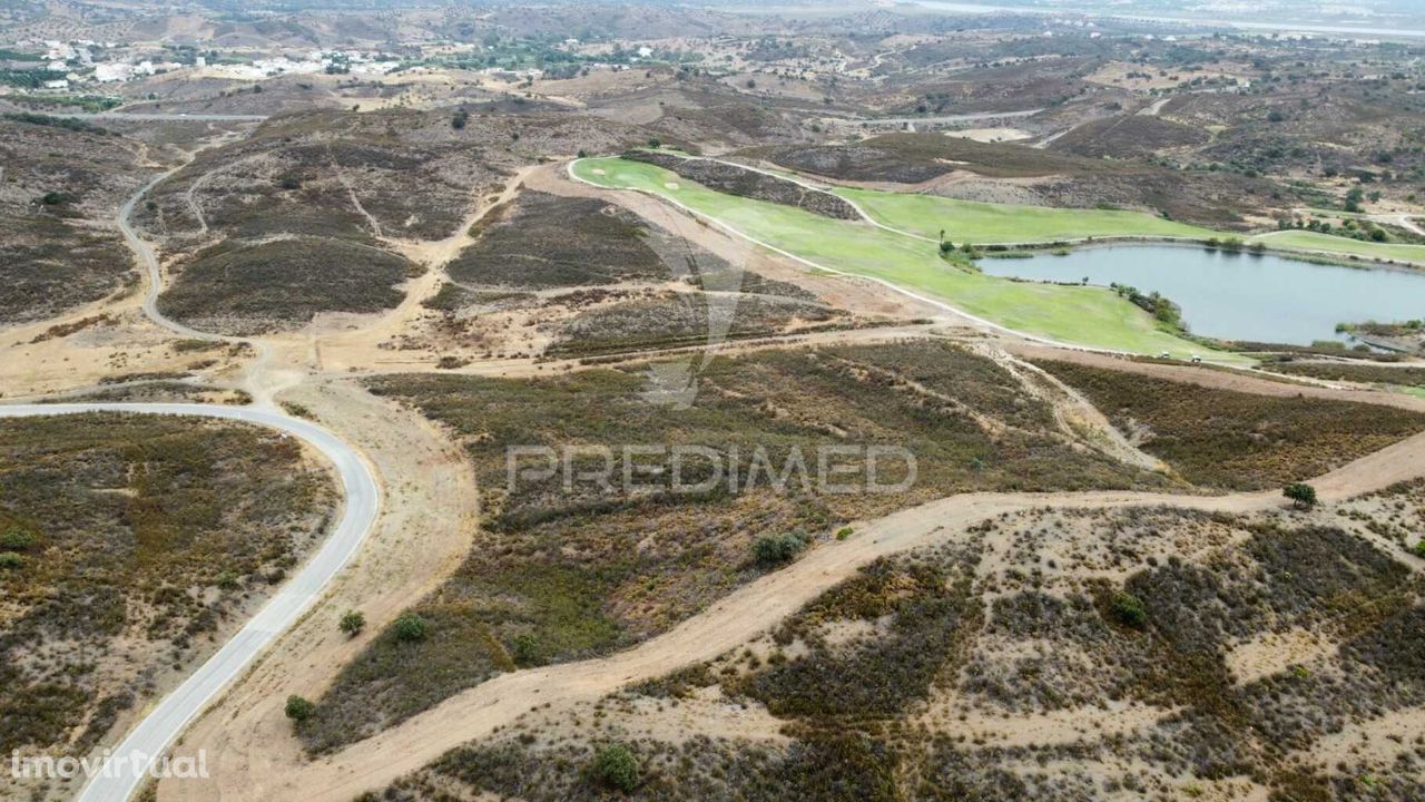 Terreno Rústico com 79.000m2 Castro Marim