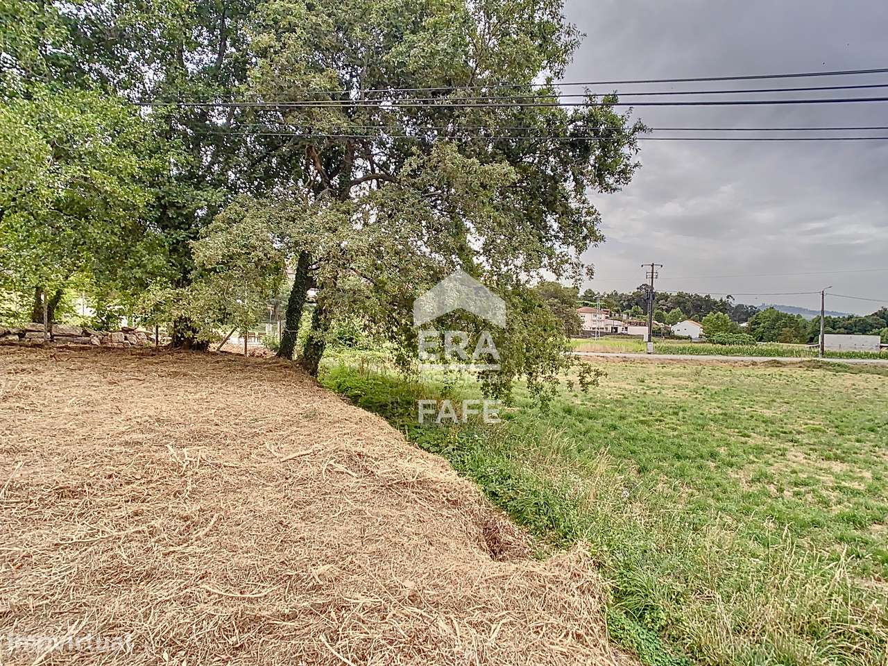 Terreno com 800m2 em Quinchães, Fafe - Grande imagem: 3/12