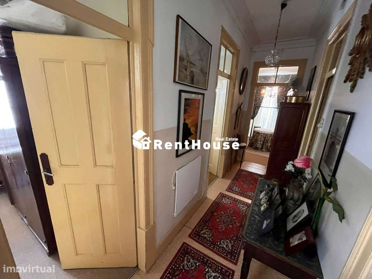 Moradia centenária no Estilo Senhorial com vistas de MAR-9