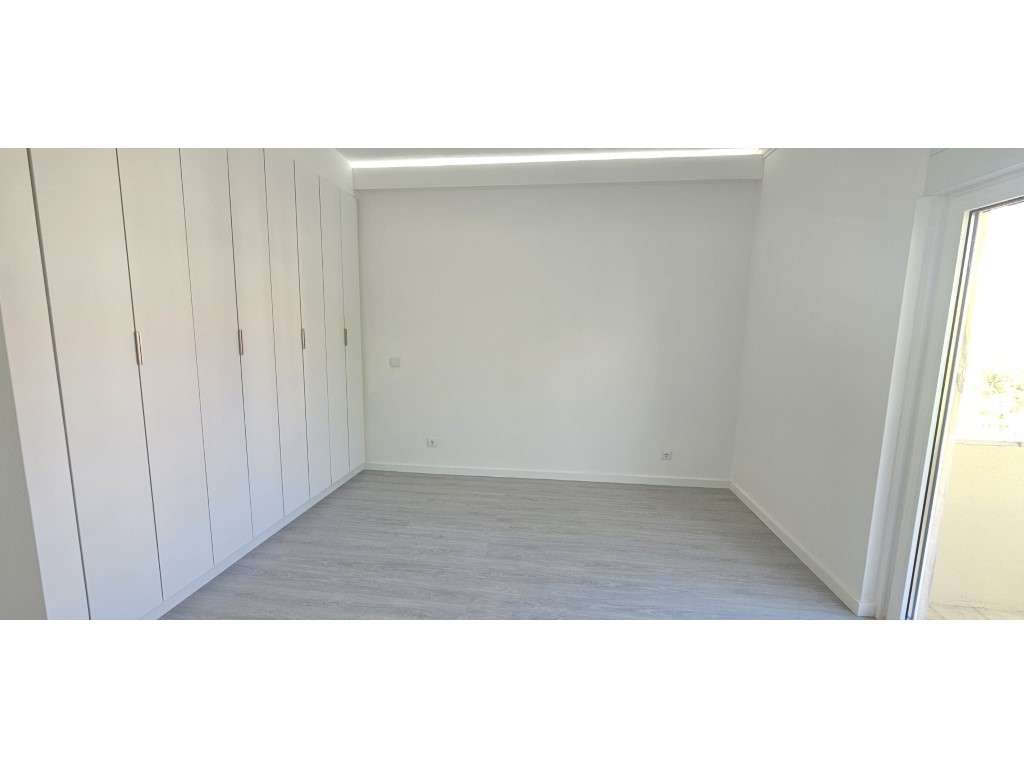 T3 totalmente remodelado, a Estrear no Forte da Casa-30