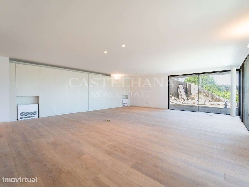 Moradia T4 duplex com vista frontal de rio em Vila Nova de Gaia - Grande imagem: 5/60