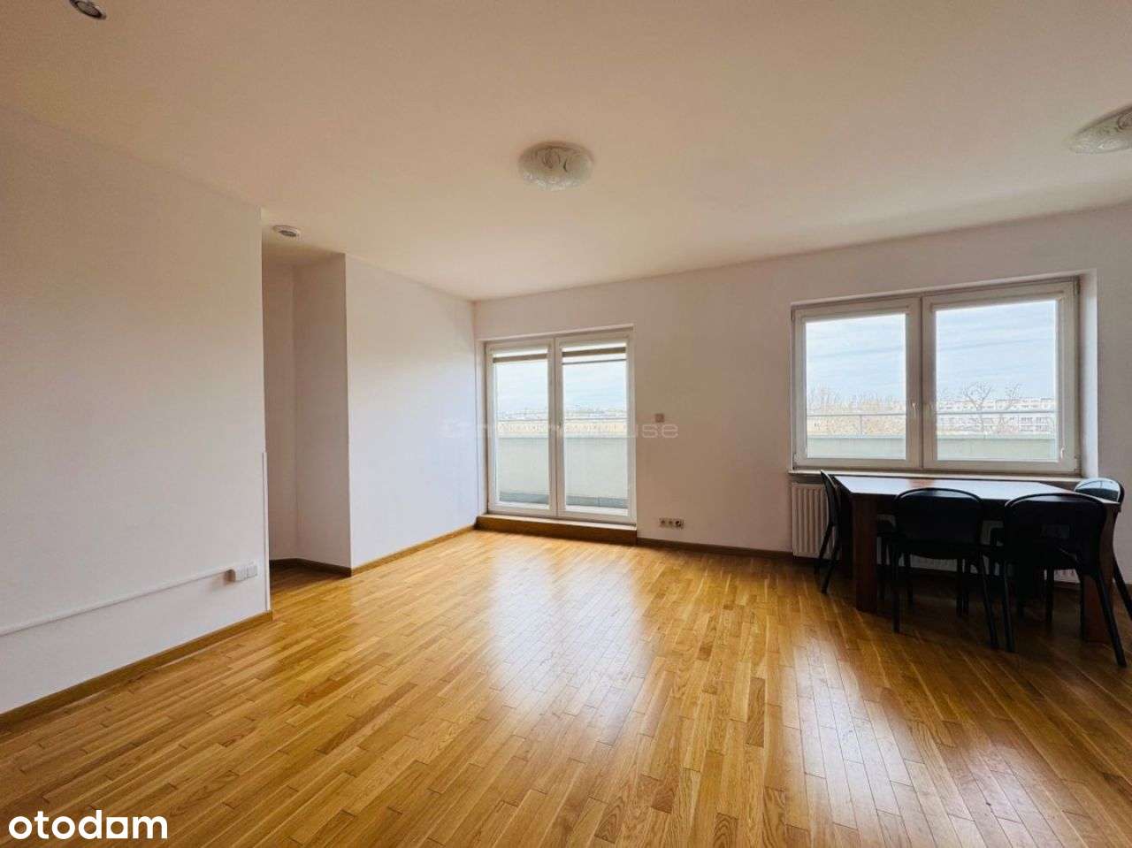 Przytulne mieszkanie– 5 minut od centrum Warszawy!-3