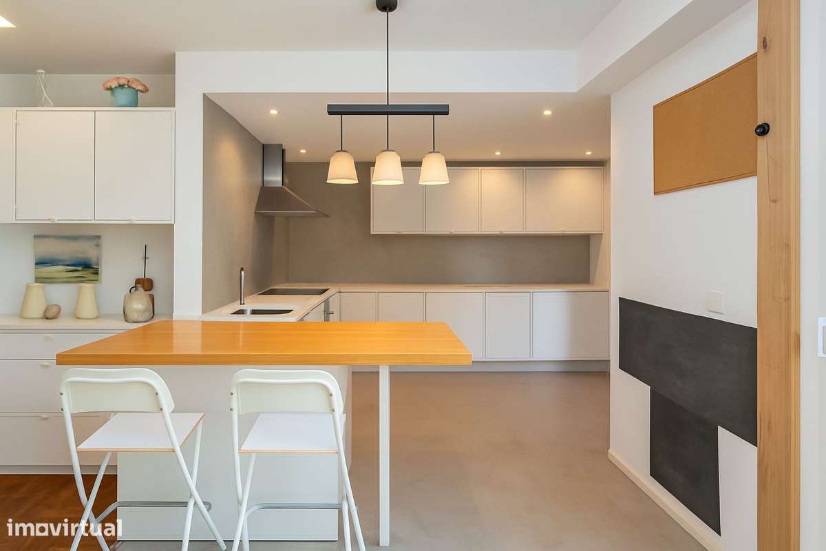 Moradia T4+1 para remodelação Gandarinha em Cascais-7