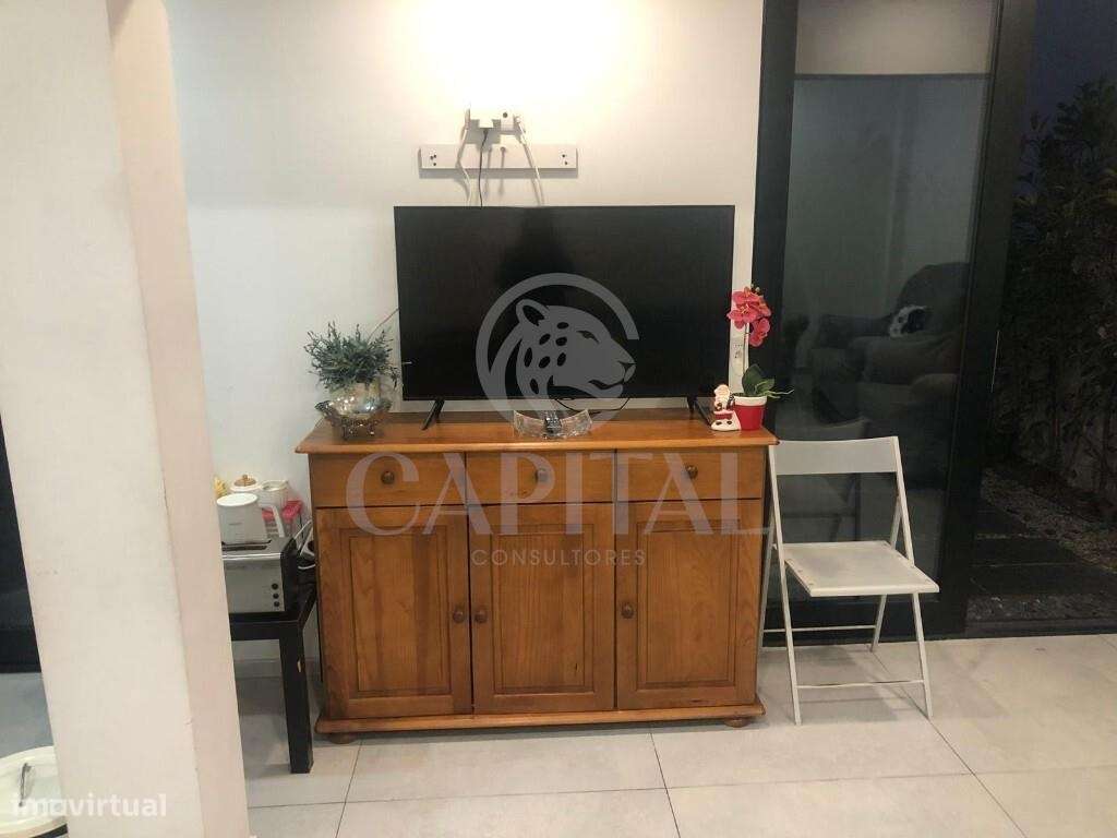 Moradia no Centro de Samora Correia - Grande imagem: 3/25