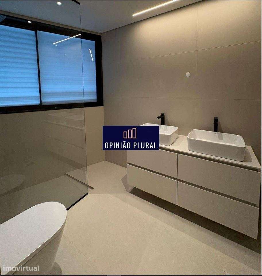 T2 Novo Exclusivo no Edifício BISMARK-16
