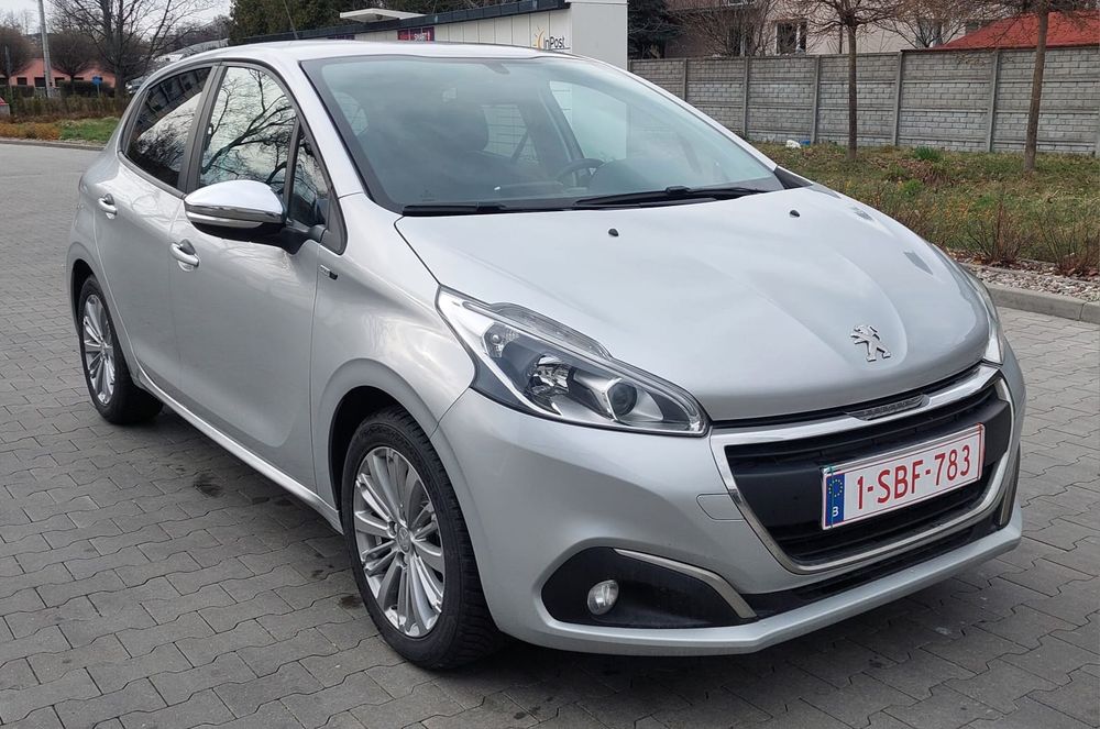 Peugeot 208 I PureTech 82 Active 2016