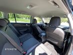Volkswagen Golf 2.0 TDI (BlueMotion Technology) Highline - 14