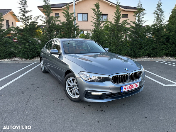 BMW Seria 5 520i AT - 1