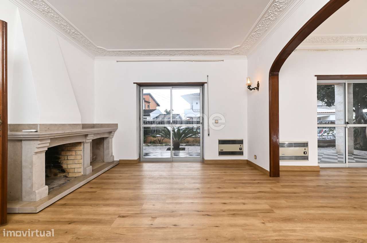 Moradia T5  com garagem e pátio em Cascais - Grande imagem: 4/48