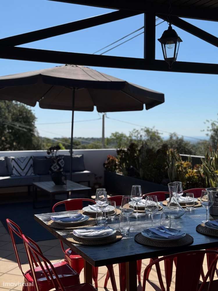 Propriedade com 3 moradias!-12