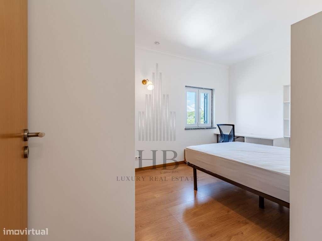 Exclusiva Moradia T4 com Piscina e Jardim |S. Joao das Lampas |Sintra-33