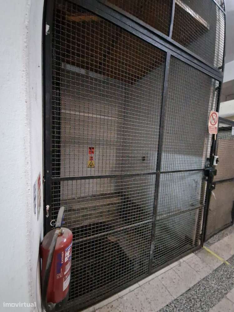 Armazém e Venda /Massama-7