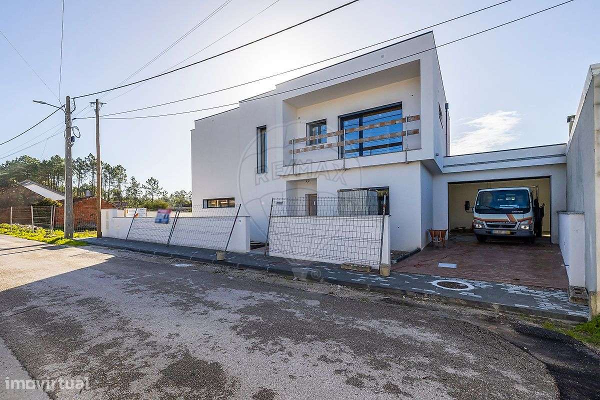 Moradia T4 para venda - Grande imagem: 3/23