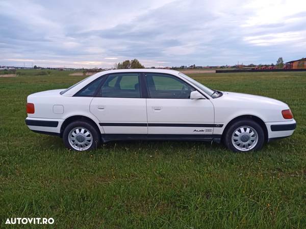 Audi 100 - 4