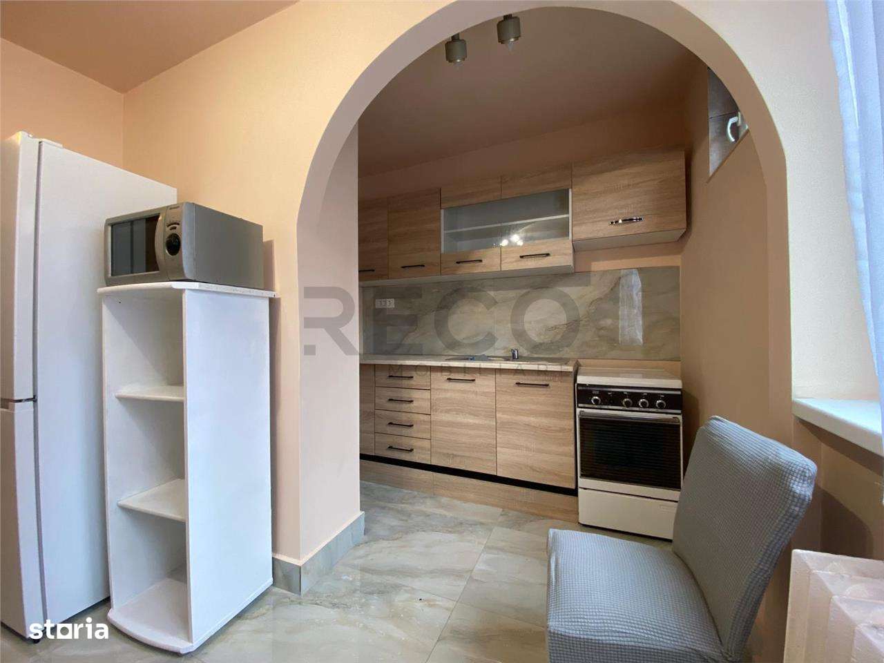 Reco apartament 3 camere Decebal etaj 1 - Imagine principală: 5/8