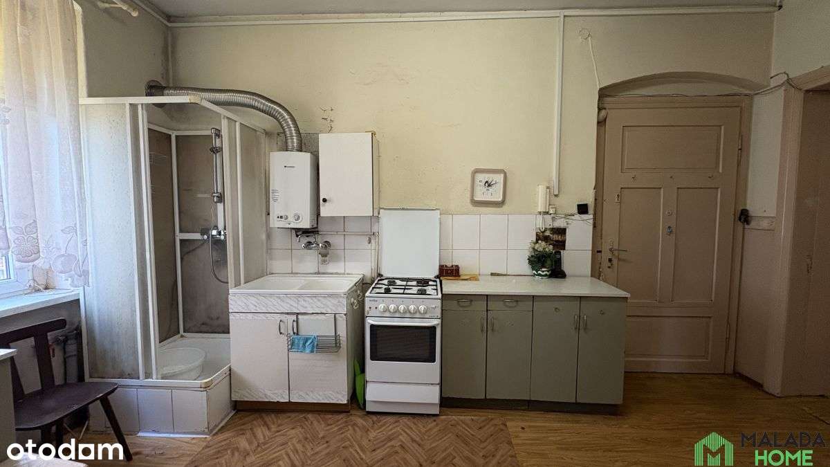 Do remontu, duże mieszkanie w kamienicy-1