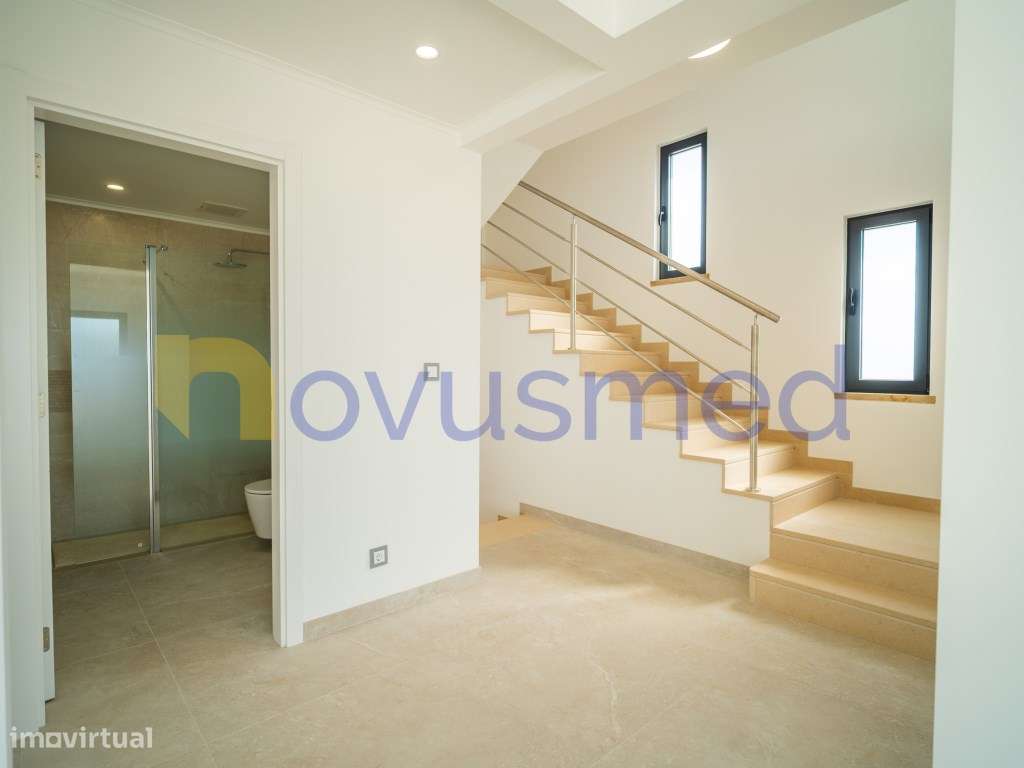 Moradia renovada com piscina e vistas panorâmicas sobre Albufeira e...-27